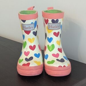 Hatley Toddler Rain Boots w/Rainbow Hearts